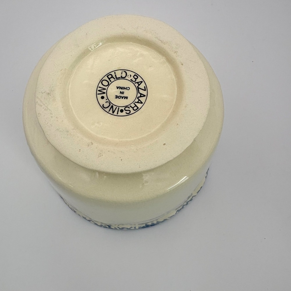 World Bazaars Ceramic Planter Cream Blue Floral Scalloped Rim Hand Painted - Picture 4 of 5